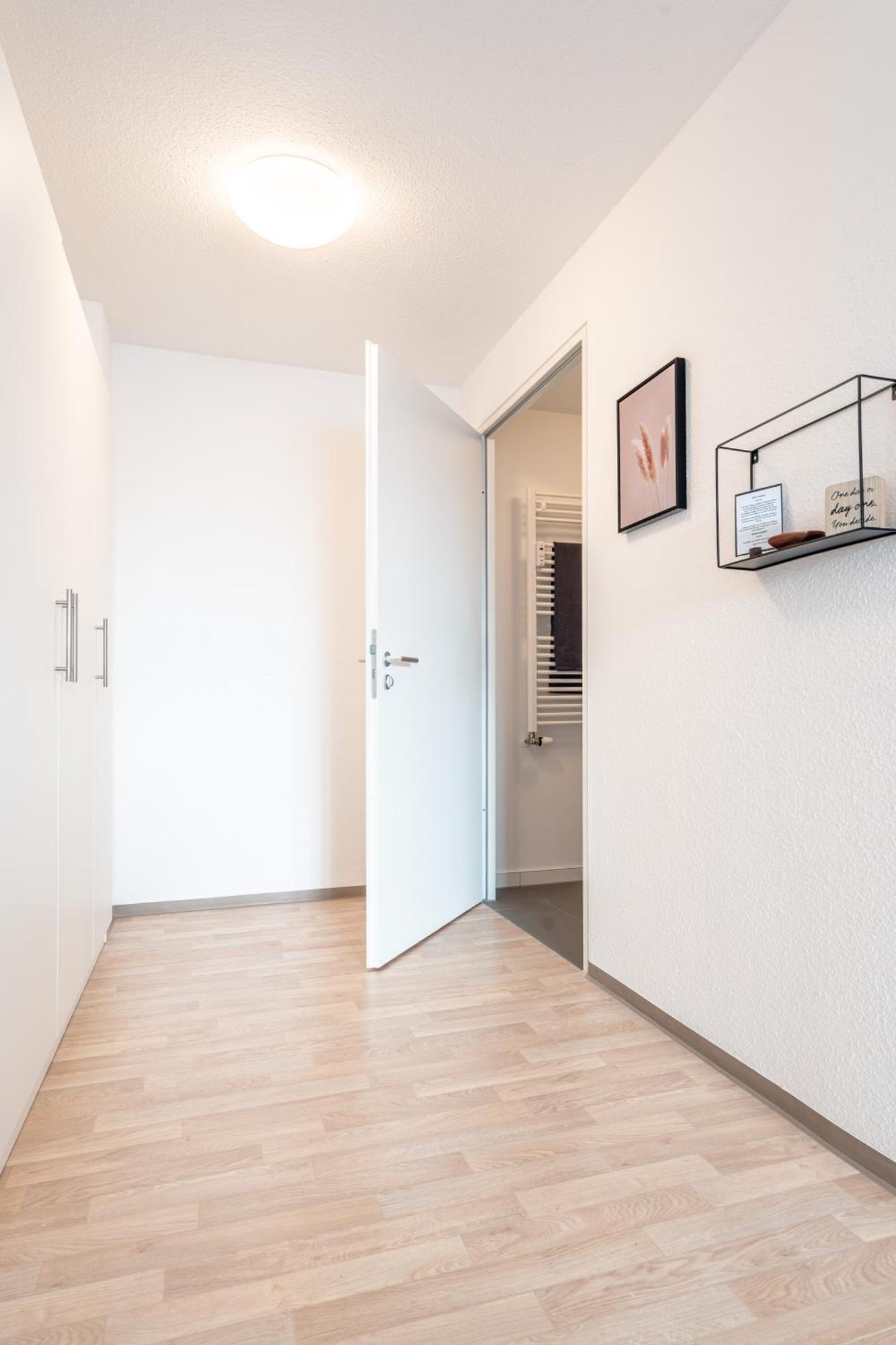 Neu☆Business Apartment☆Messe/Airport☆Tiefgarage 라인펠덴에흐터딘겐 객실 사진